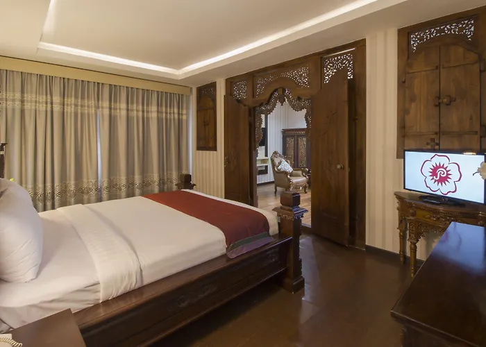 Grand Puri Saron Hotel Yogyakarta